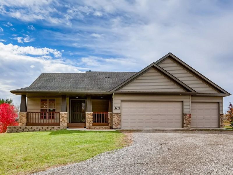 9475 Labeaux Ave, Monticello, MN 55362