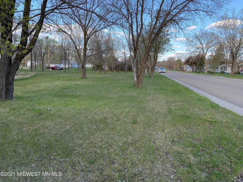 396 Dean St, Detroit Lakes, MN 56501