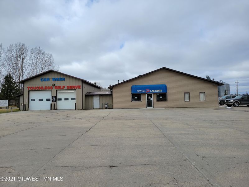 515 E Jefferson Ave, Mahnomen, MN 56557