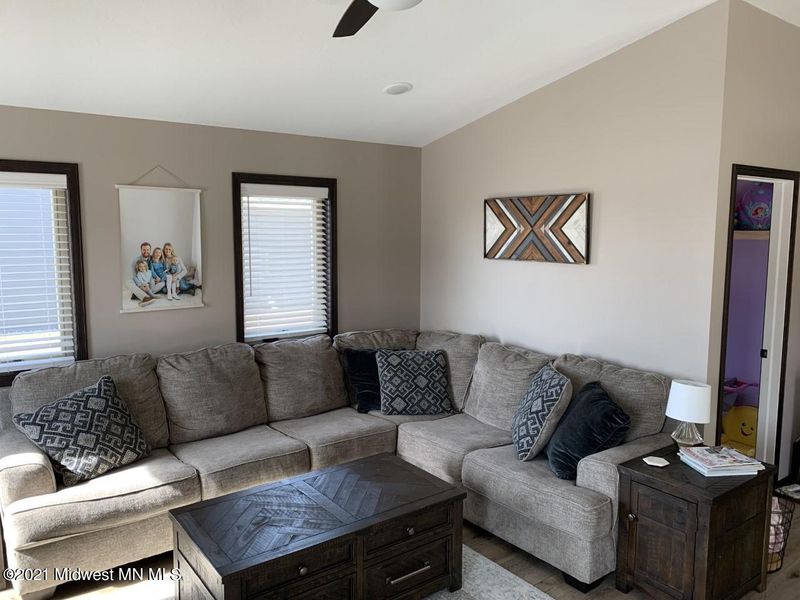 406 Garfield Ln, Lake Park, MN 56554
