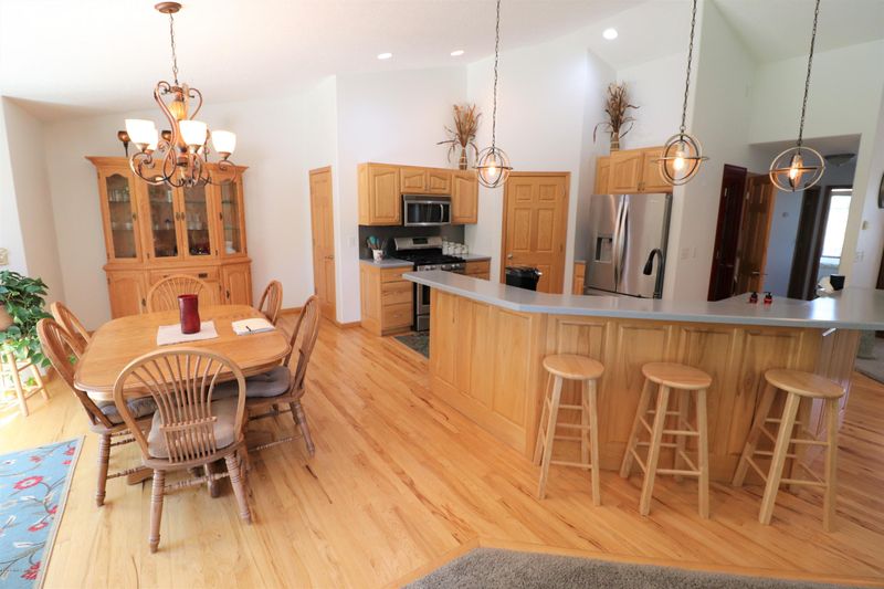 2217 Edgewood Dr, Detroit Lakes, MN 56501