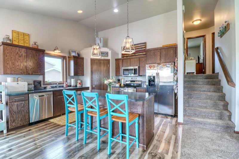 910 4th Ave NW, Dilworth, MN 56529