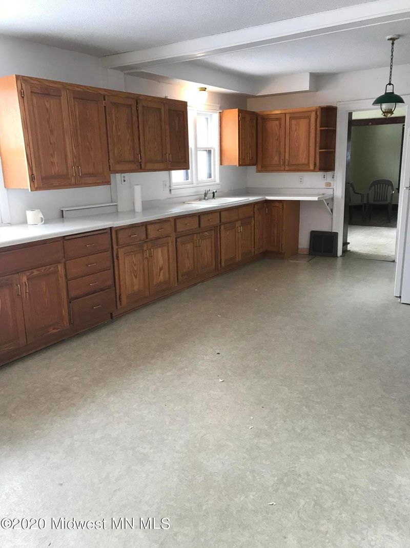 1023 West Ave, Detroit Lakes, MN 56501