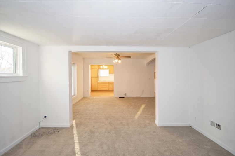 210 2 St SE, Pelican Rapids, MN 56572
