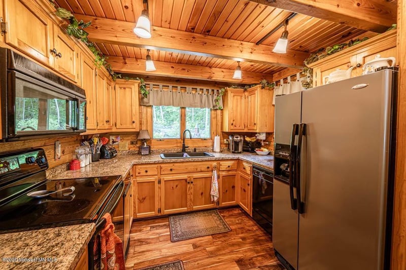 31653 Sugar Creek Rd, Ogema, MN 56569