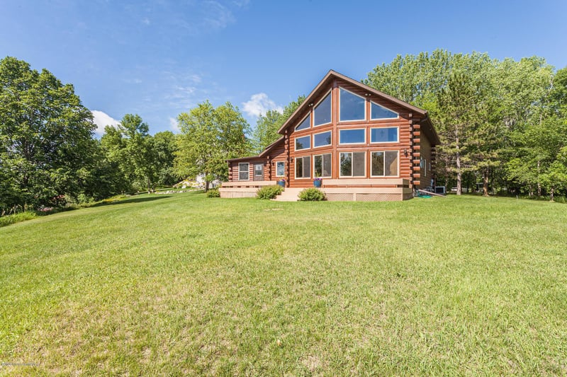 44650 W Little Mcdonald Dr, Dent, MN 56528