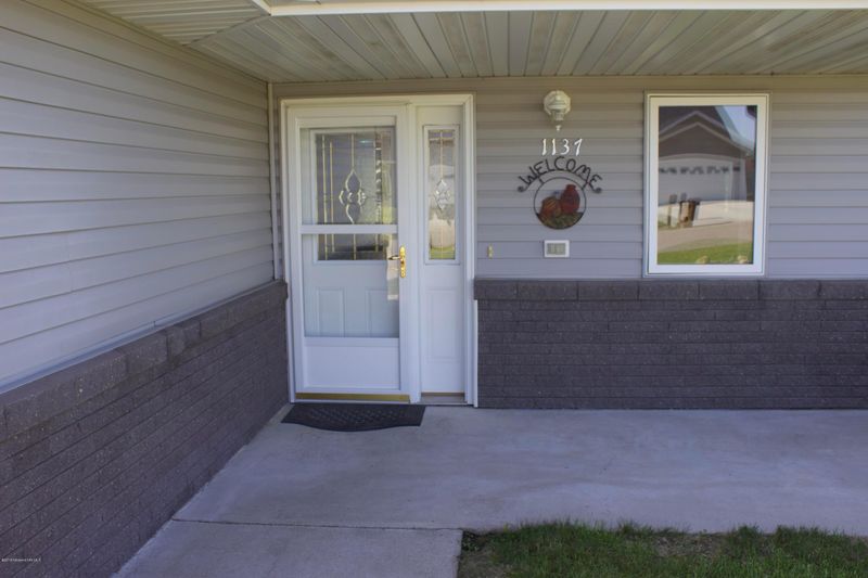 1137 Riverview Rd, Detroit Lakes, MN 56501