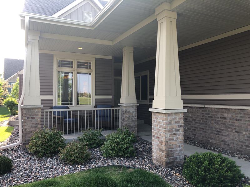 10011 Colorado Ave N, Brooklyn Park, MN 55445