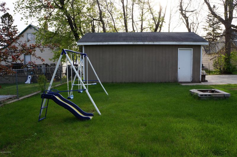 307 Main St E, Detroit Lakes, MN 56501