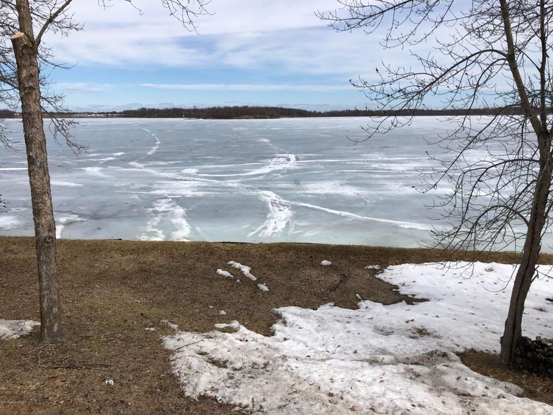 10xxx Eagle Lake Rd, Frazee, MN 56544
