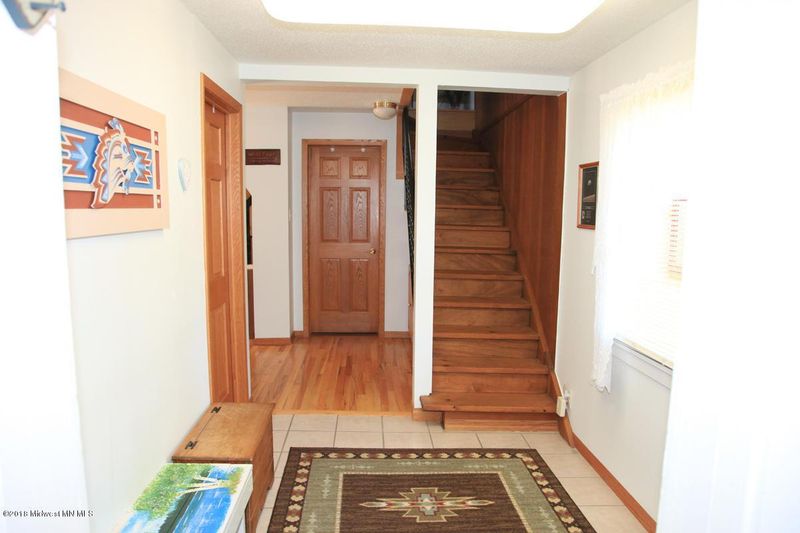 24015 Mill Pond Dr, Detroit Lakes, MN 56501