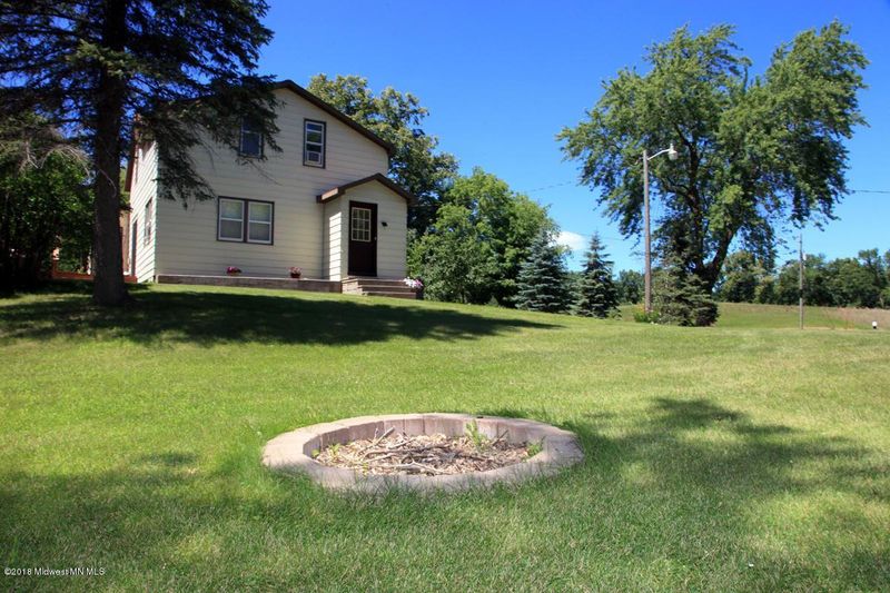 24015 Mill Pond Dr, Detroit Lakes, MN 56501