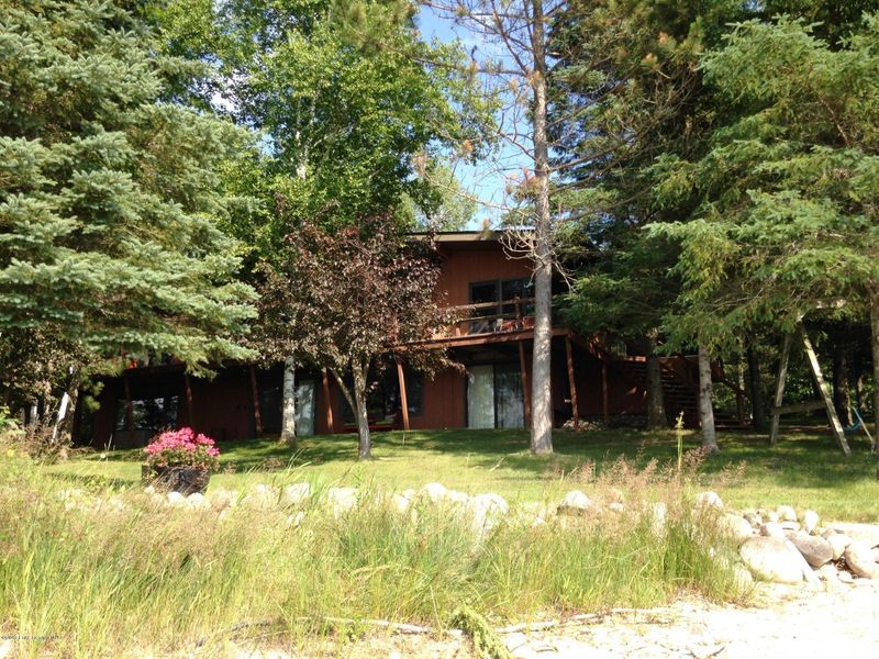 37334 Sunset Dr, Ponsford, MN 56575