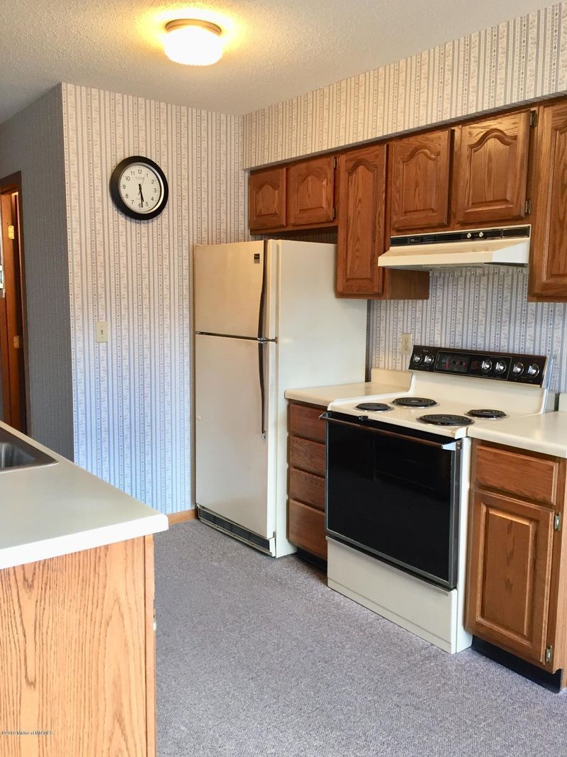 1203 Jackson Ave, Detroit Lakes, MN 56501