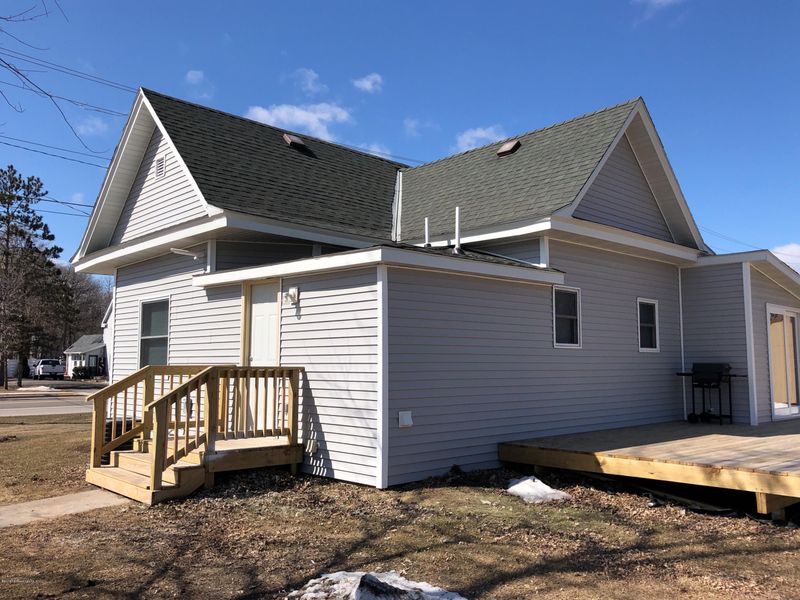 841 N Main St, Browerville, MN 56438