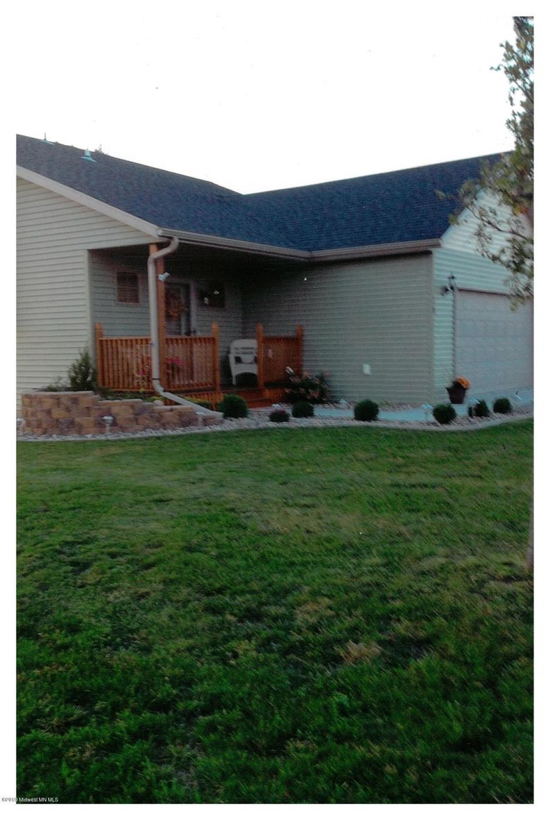 518 N Washington Ave, Detroit Lakes, MN 56501