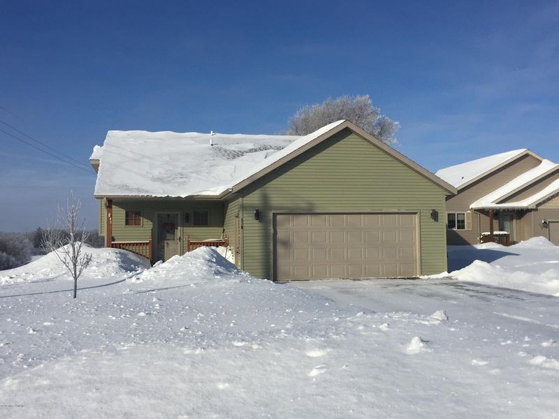 518 N Washington Ave, Detroit Lakes, MN 56501