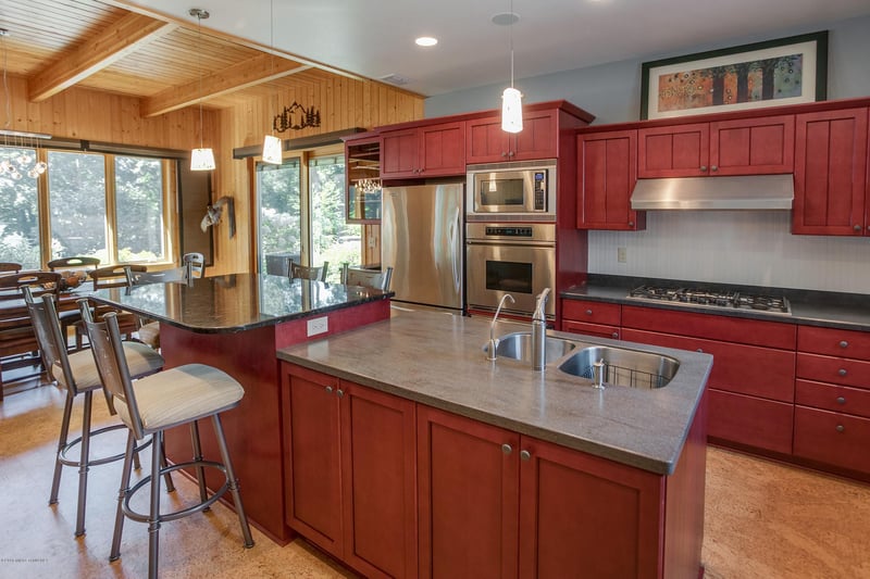 24964 Labrador Beach Trl, Pelican Rapids, MN 56572