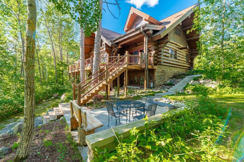 25900 Park Ln, Osage, MN 56570