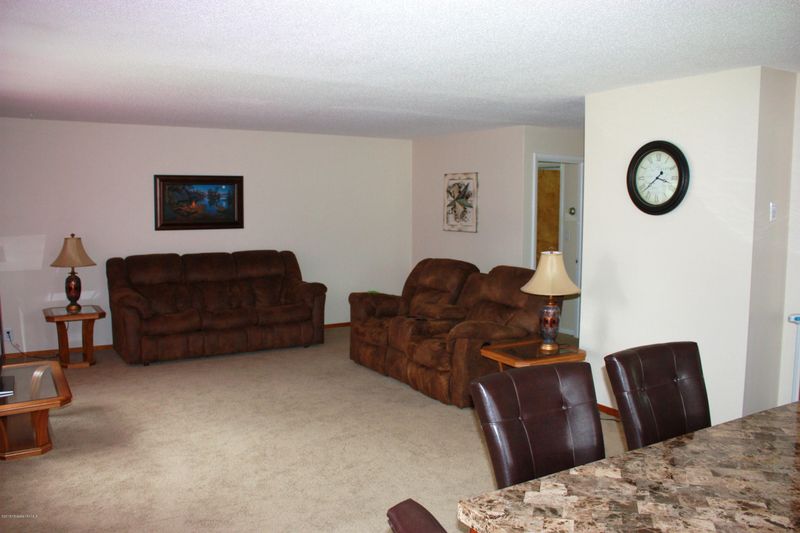 1223 Roosevelt Ave, Detroit Lakes, MN 56501