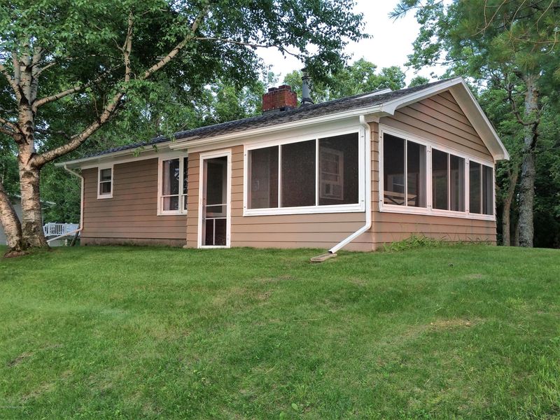 24213 Matson Point Trl, Pelican Rapids, MN 56572