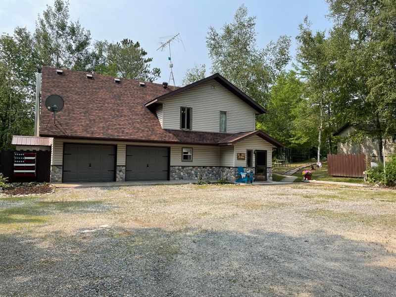 9162 Hibbing Point Rd, Cook, MN 55723