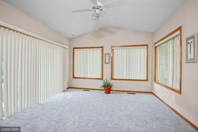 2624 Edinbrook Ter, Brooklyn Park, MN 55443
