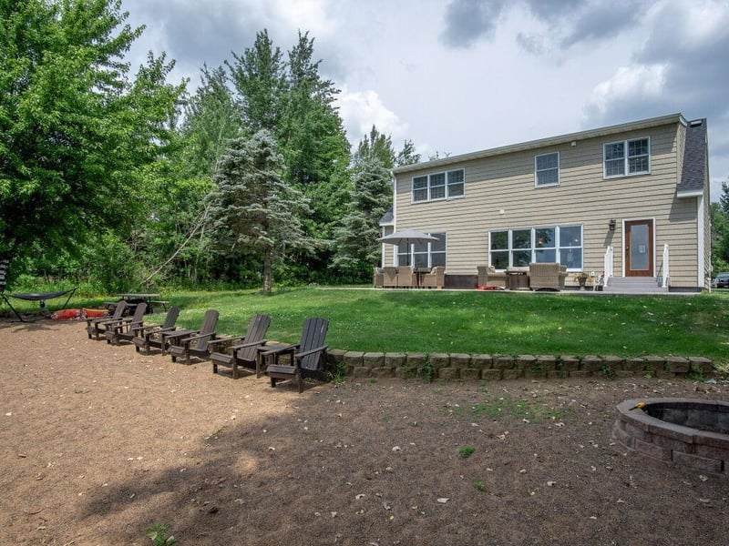 320 Donovan Cove Rd, Shell Lake, WI 54871