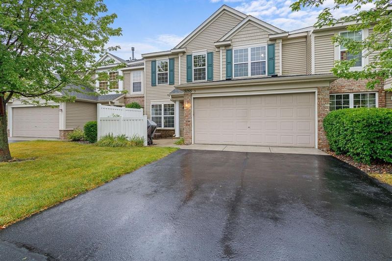 5055 149th St N #3, Hugo, MN 55038