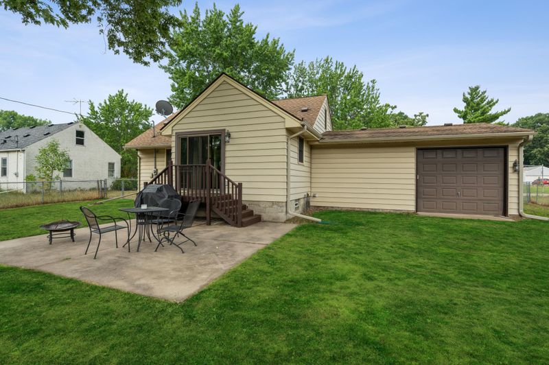 8803 Able St, Blaine, MN 55434