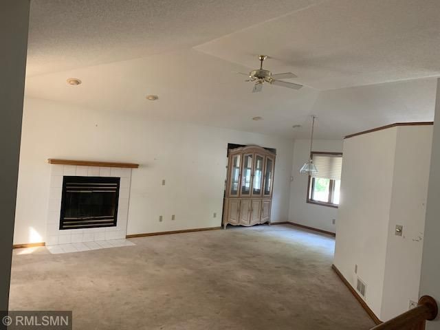 8459 Jergen Ave S, Cottage Grove, MN 55016
