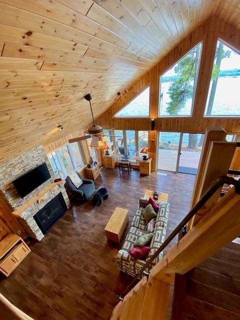 12763 State Point Rd, Kabetogama, MN 56669