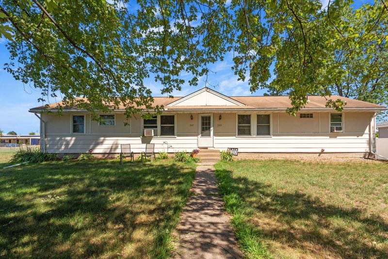 7595 Able St NE, Fridley, MN 55432