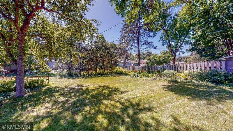 1410 Cascade St NW, Rochester, MN 55901