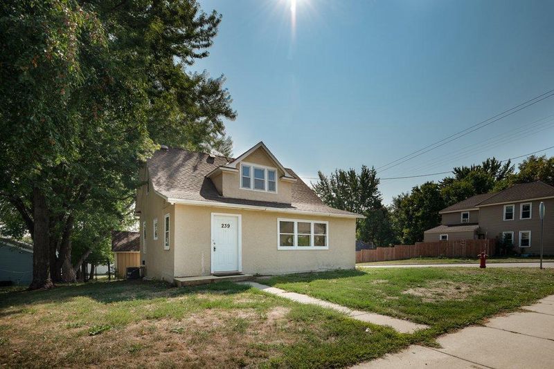 239 Birch Ave S, Maple Lake, MN 55358