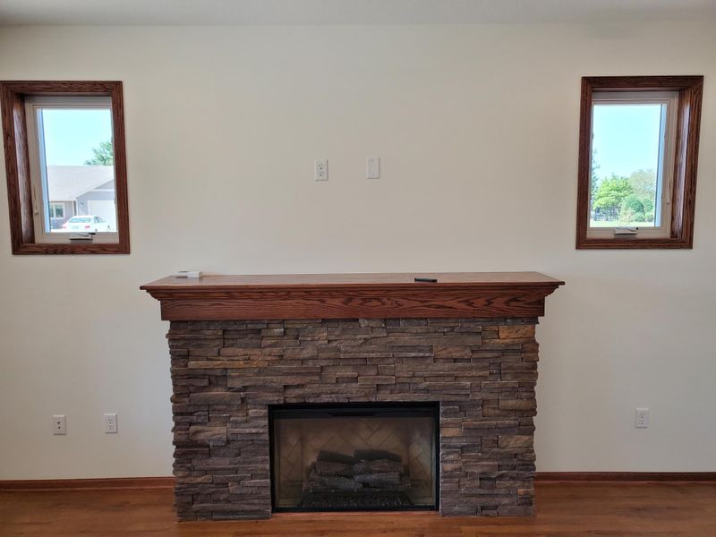 1600 Hurst Castle Rd, Saint Cloud, MN 56303