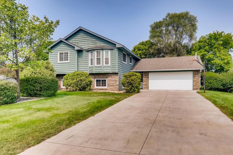 13630 Orchid St NW, Andover, MN 55304