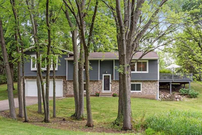 3807 Haven Rd, Minnetonka, MN 55345