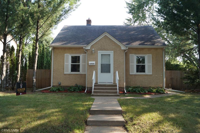 1754 Arlington Ave E, Saint Paul, MN 55106