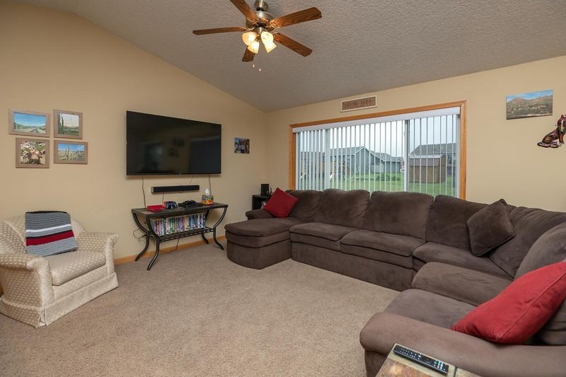 2110 Petersen Dr NW, Stewartville, MN 55976