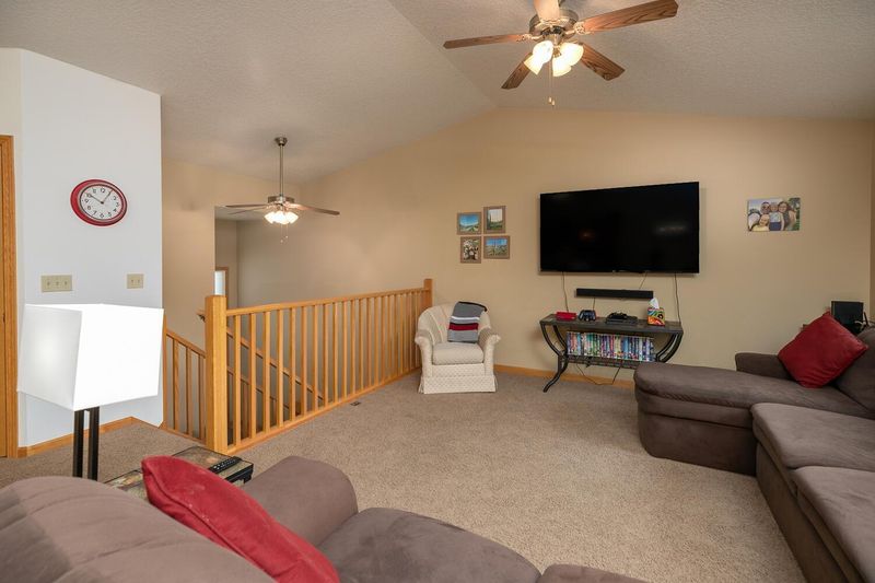2110 Petersen Dr NW, Stewartville, MN 55976