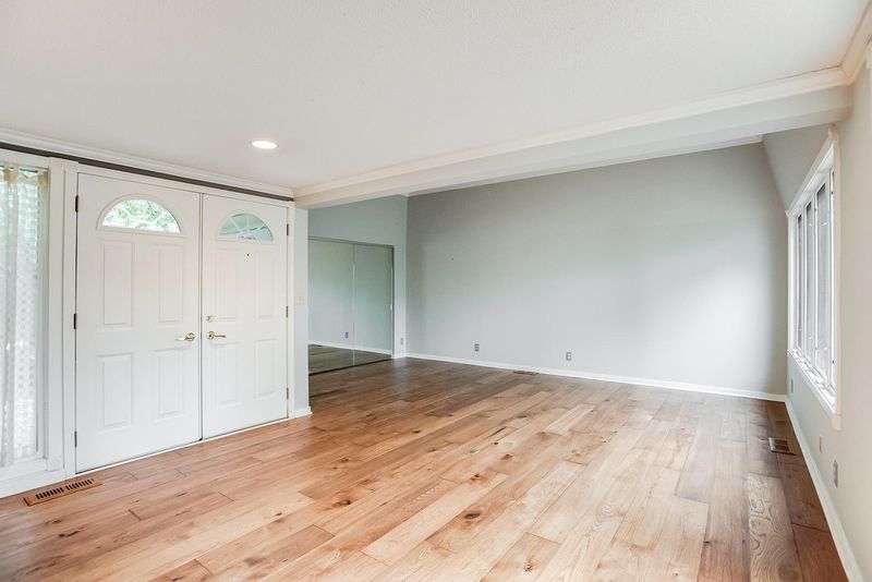 6417 Colony Way #1C, Edina, MN 55435