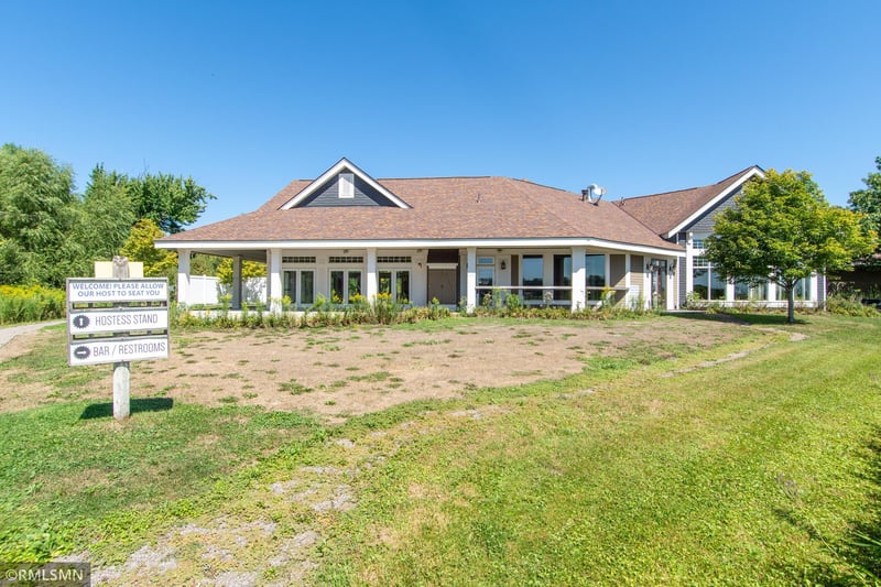 8241 N Shore Trl N, Forest Lake, MN 55025