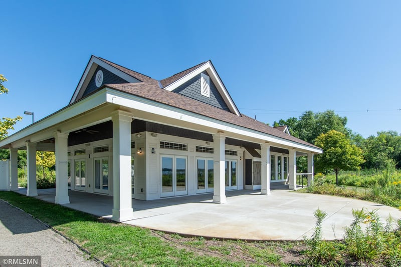 8241 N Shore Trl N, Forest Lake, MN 55025