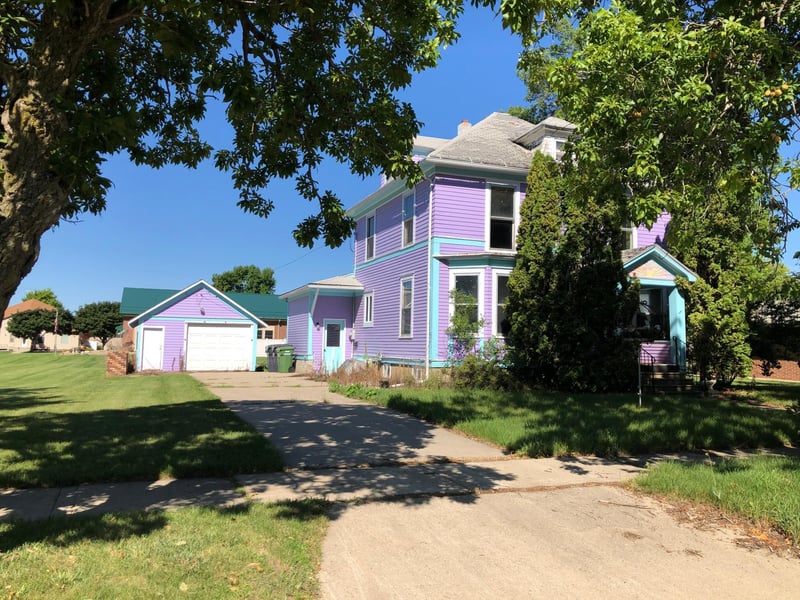 380 S 3rd Ave, Lismore, MN 56155
