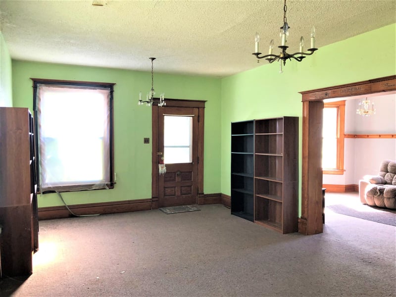 380 S 3rd Ave, Lismore, MN 56155