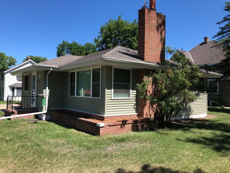 301 Lyon Ave N, Canby, MN 56220