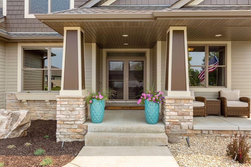 9760 Troy Ln N, Osseo, MN 55311