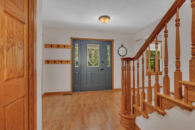 25610 Burg St, Rockville, MN 56301
