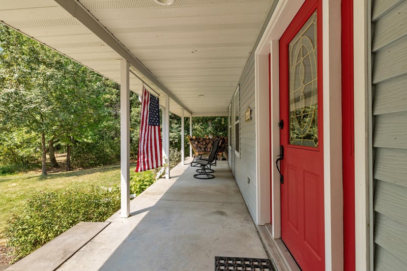 25610 Burg St, Rockville, MN 56301